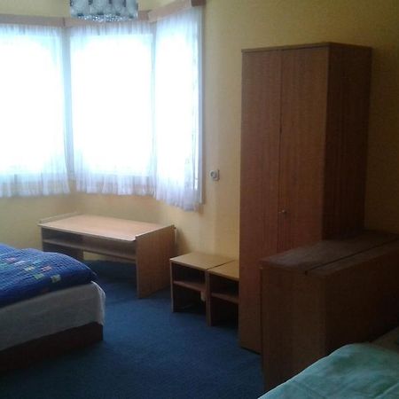 Pomnenka Hotel Pec pod Snezkou Luaran gambar