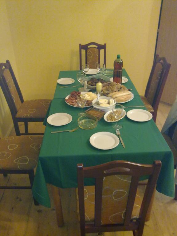 Pomnenka Hotel Pec pod Snezkou Luaran gambar